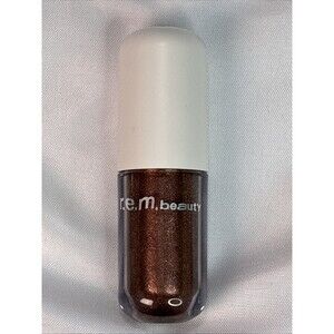 R.E.M. BEAUTY Liquid Eyeshadow Shade Muse